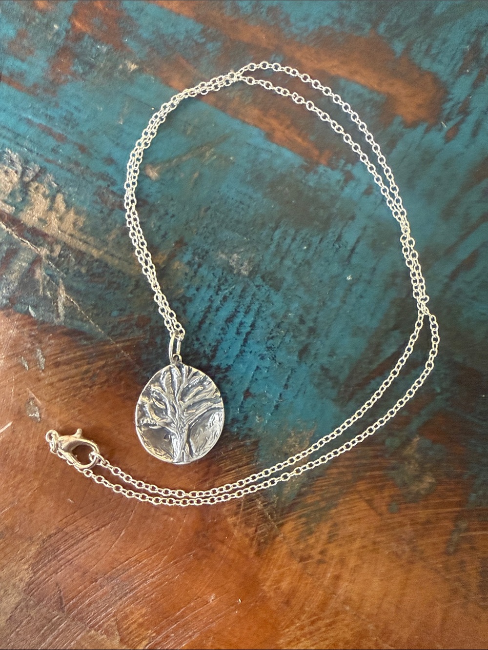 Jes MaHarry unisex ”Tree of Love” silver charm on 20” silver chain.